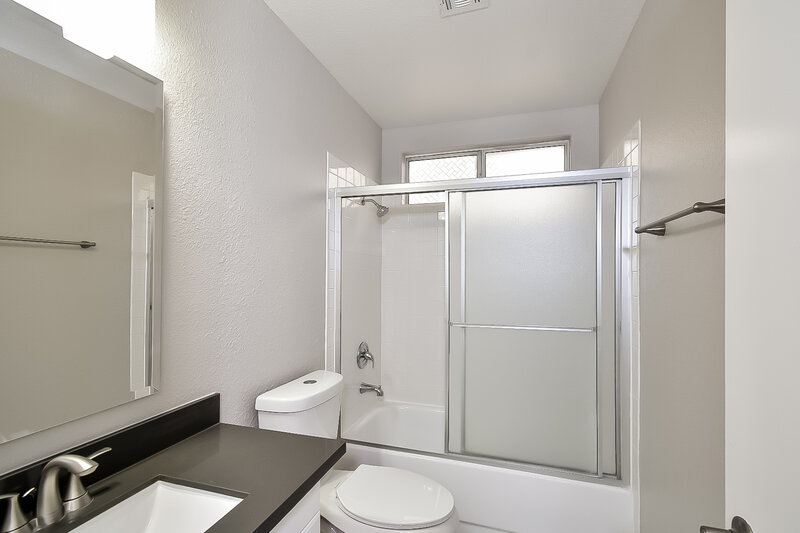 2,045/Mo, 6479 Lone Peak Way Las Vegas, NV 89156 Main Bathroom View