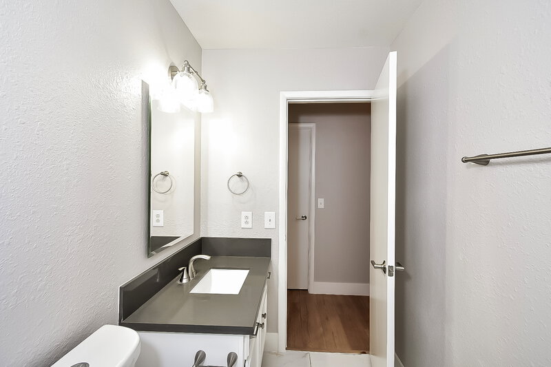 2,045/Mo, 6479 Lone Peak Way Las Vegas, NV 89156 Bathroom View 2