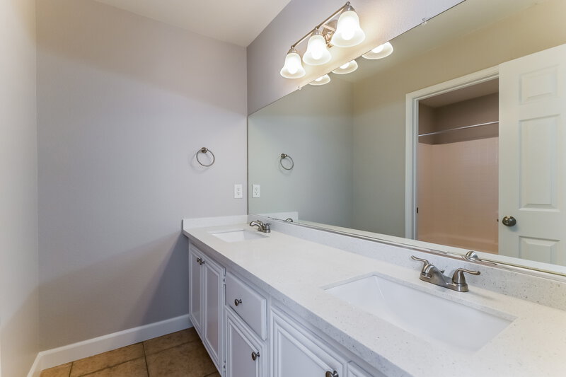 2,390/Mo, 3590 Bella Sovana Ct Las Vegas, NV 89141 Bathroom View