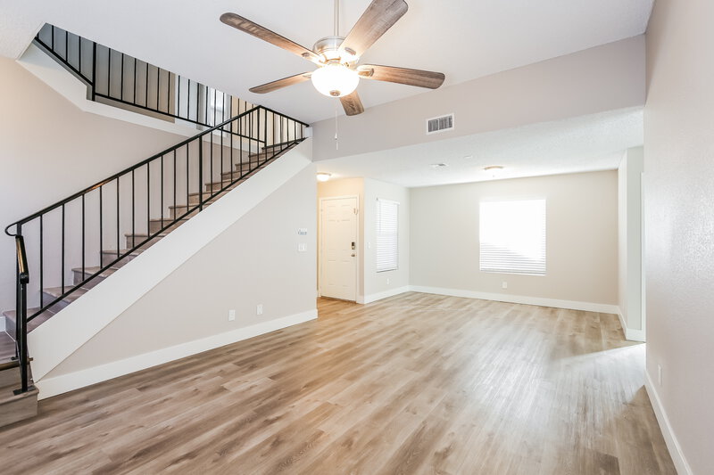 2,595/Mo, 800 Schooner Dr Henderson, NV 89015 Living Room View 2