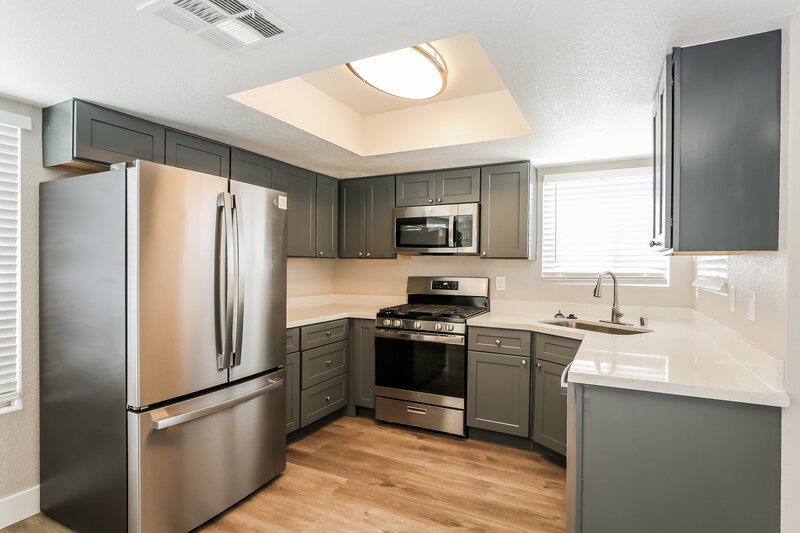 2,595/Mo, 800 Schooner Dr Henderson, NV 89015 Kitchen View