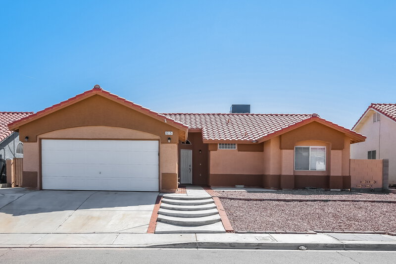 2,070/Mo, 615 Stonehurst Dr North Las Vegas, NV 89031 External View