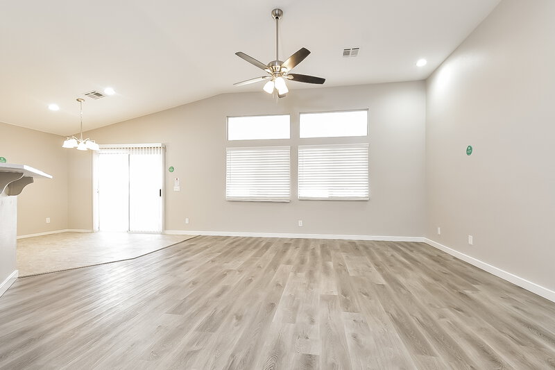 2,265/Mo, 6901 Rosinwood St Las Vegas, NV 89131 Kitchen View 2