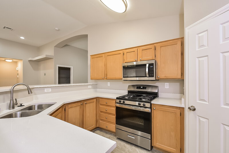 2,265/Mo, 6901 Rosinwood St Las Vegas, NV 89131 Kitchen View 5
