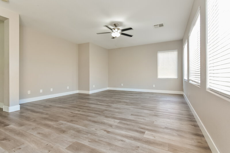 0/Mo, 8052 Severn Valley St Las Vegas, NV 89139 Living Room View