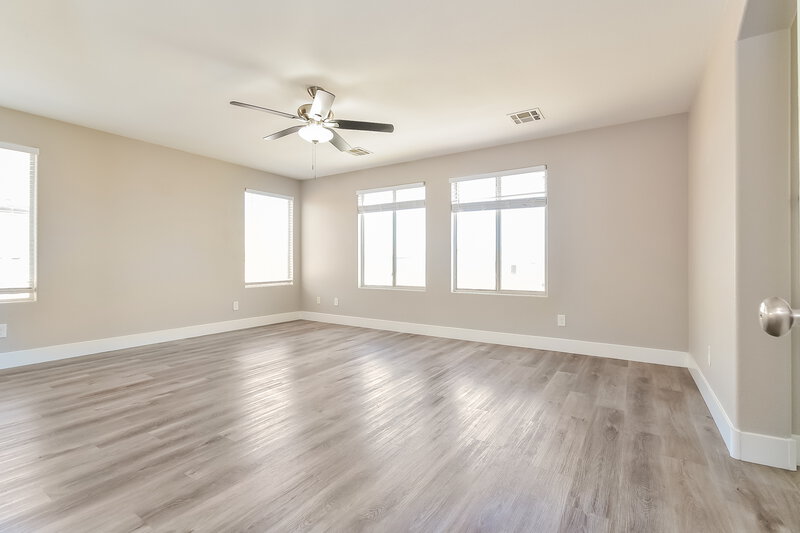 0/Mo, 8052 Severn Valley St Las Vegas, NV 89139 Main Bedroom View