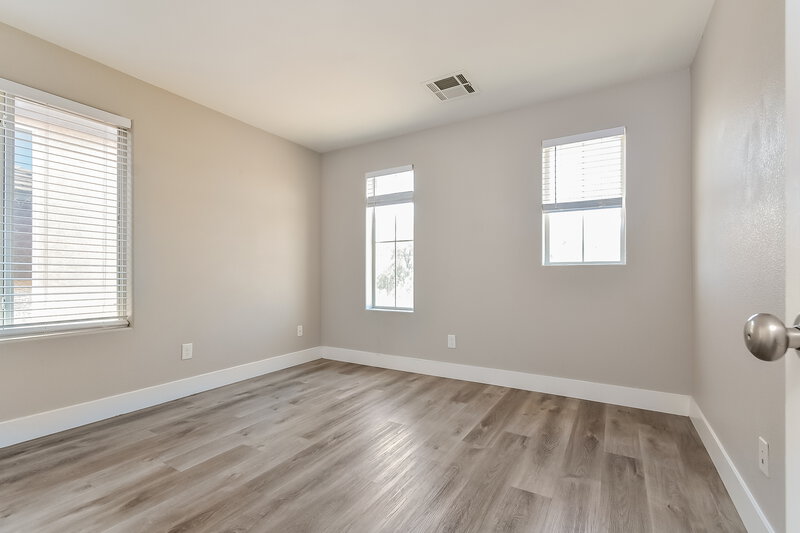 0/Mo, 8052 Severn Valley St Las Vegas, NV 89139 Bedroom View 2