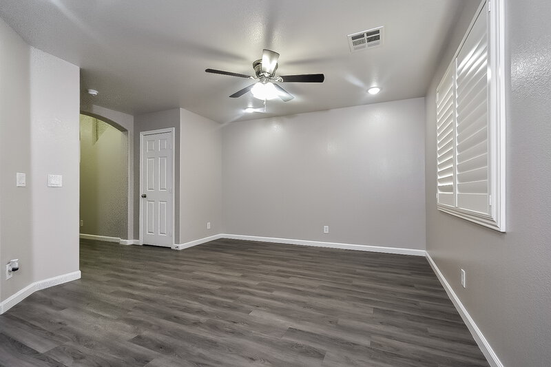 1,925/Mo, 9322 Winfrey Ave Las Vegas, NV 89148 Living Room View 2
