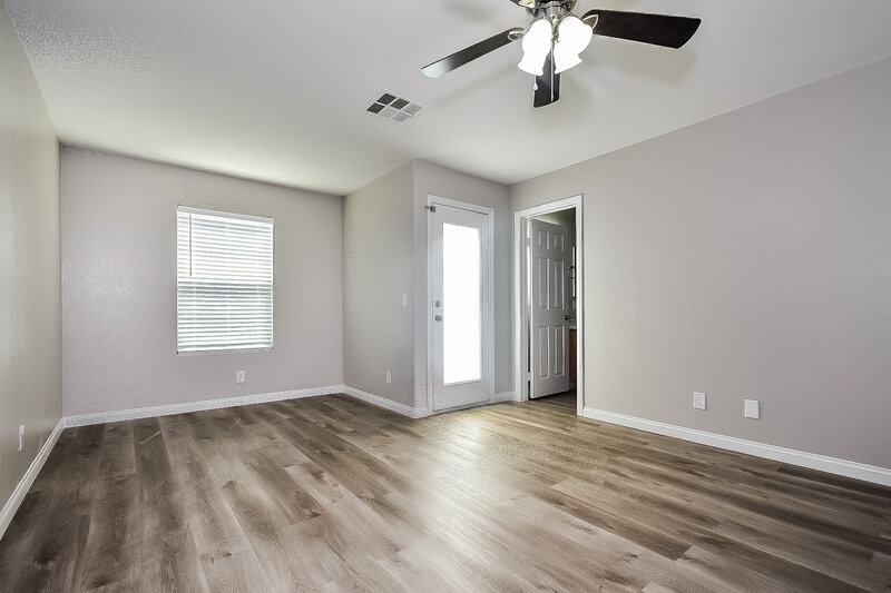 1,925/Mo, 9322 Winfrey Ave Las Vegas, NV 89148 Main Bedroom View 2