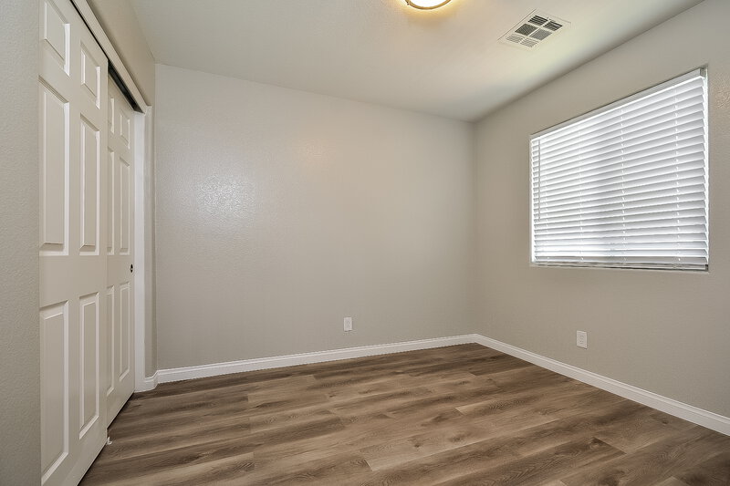 1,925/Mo, 9322 Winfrey Ave Las Vegas, NV 89148 Bedroom View 2