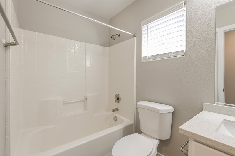 2,360/Mo, 10673 Mann St Las Vegas, NV 89141 Bathroom View