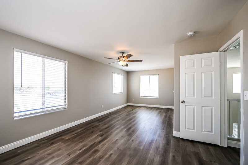 2,255/Mo, 4928 Tioga Pass Ave Las Vegas, NV 89139 Main Bedroom View