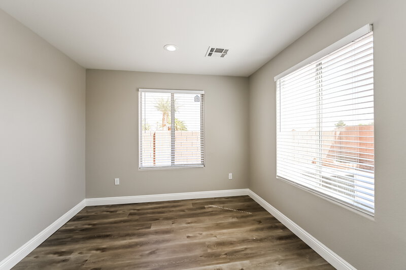 2,255/Mo, 4928 Tioga Pass Ave Las Vegas, NV 89139 Bedroom View
