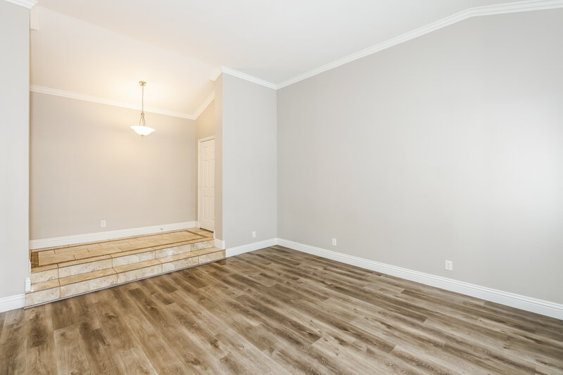 2,090/Mo, 2509 Kilmaron Cir Henderson, NV 89014 Living Room View 2
