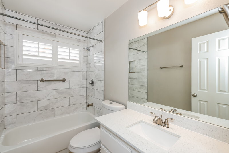 2,090/Mo, 2509 Kilmaron Cir Henderson, NV 89014 Bathroom View