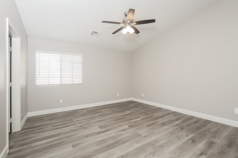 2,205/Mo, 5468 Mercantile St Las Vegas, NV 89118 Bedroom View
