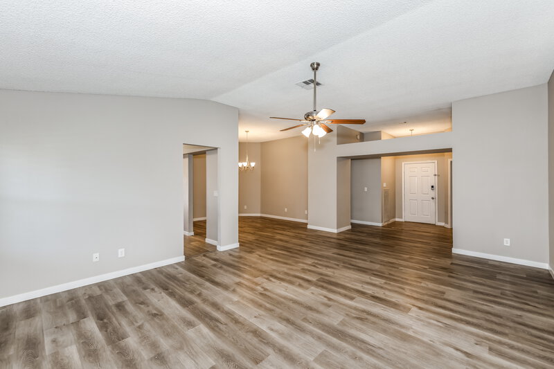 2,525/Mo, 360 Dooley Dr Henderson, NV 89015 Family Room View 2