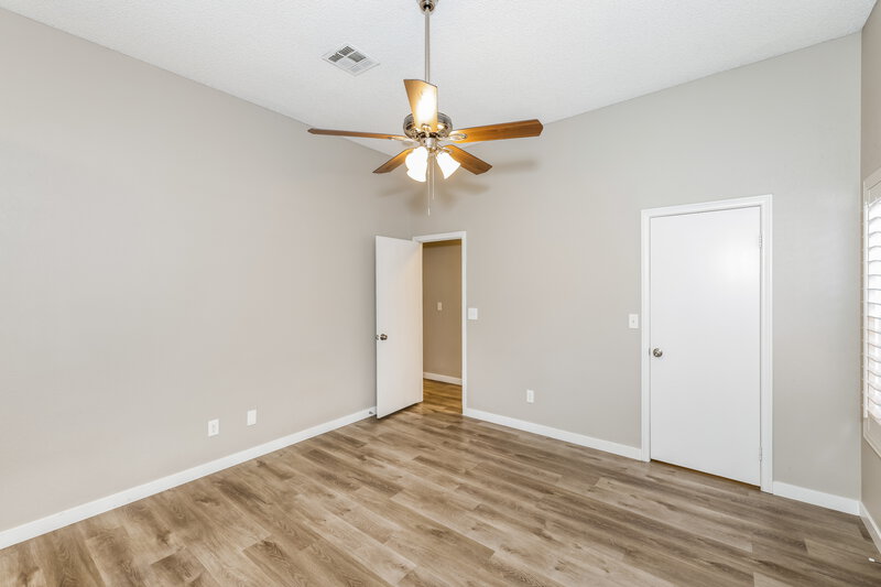 2,525/Mo, 360 Dooley Dr Henderson, NV 89015 Main Bedroom View 2