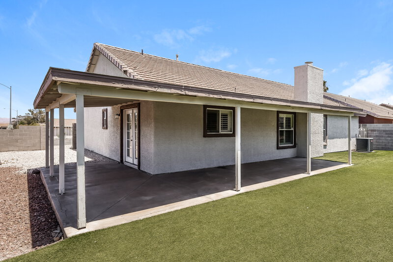 2,525/Mo, 360 Dooley Dr Henderson, NV 89015 Rear View