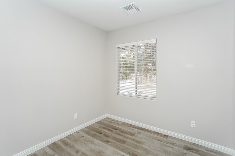 2,400/Mo, 3568 Meridale Dr Las Vegas, NV 89147 Bedroom View 2