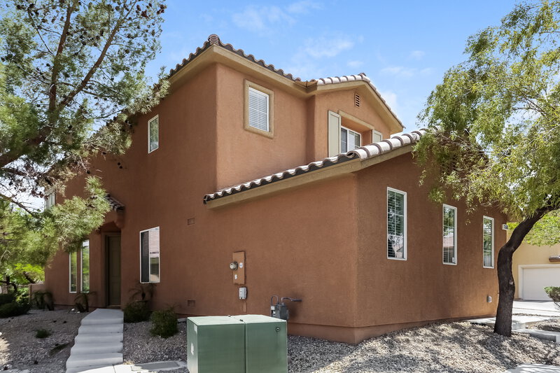 2,400/Mo, 3568 Meridale Dr Las Vegas, NV 89147 Rear View