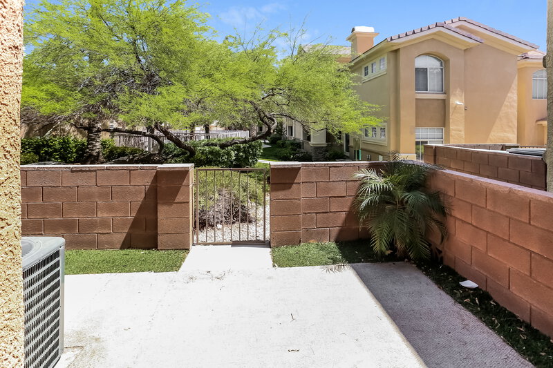 2,400/Mo, 3568 Meridale Dr Las Vegas, NV 89147 Rear View 2