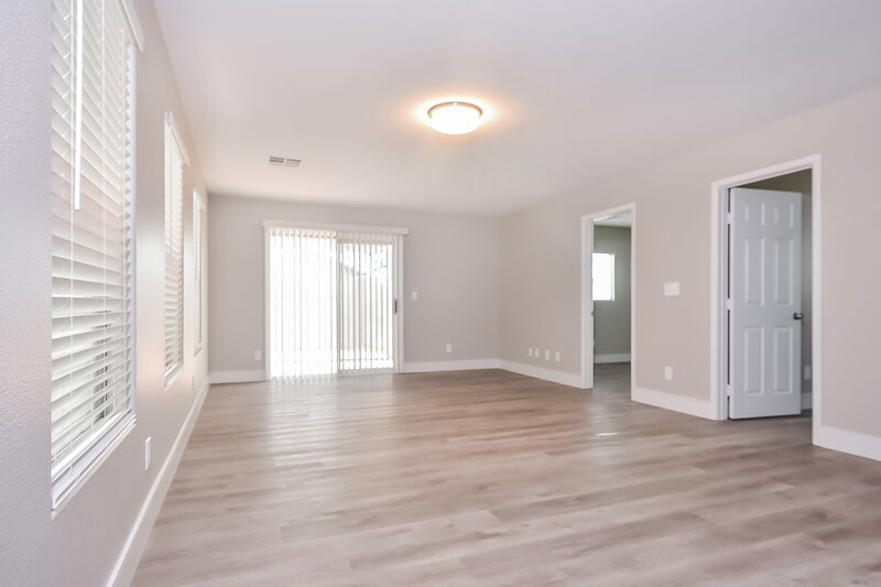 2,585/Mo, 196 Bella Milano Ave Las Vegas, NV 89183 Living Room View 2