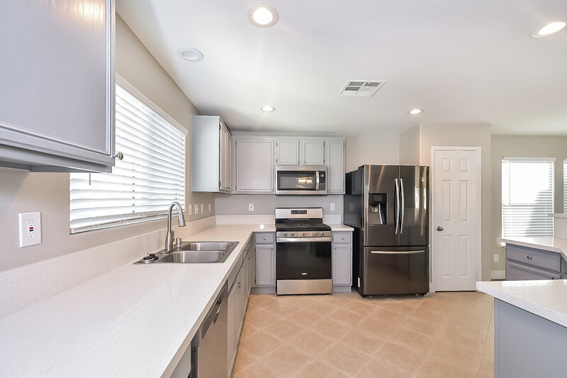 2,585/Mo, 196 Bella Milano Ave Las Vegas, NV 89183 Kitchen View