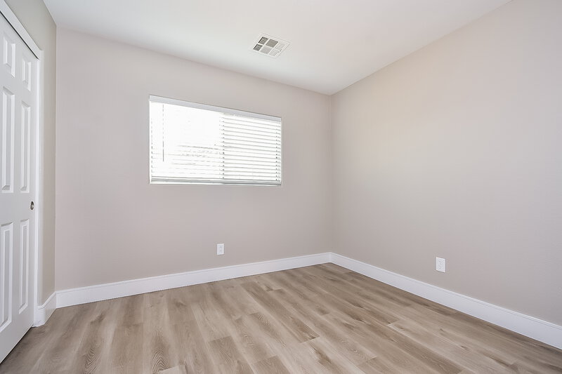 2,585/Mo, 196 Bella Milano Ave Las Vegas, NV 89183 Bedroom View 2