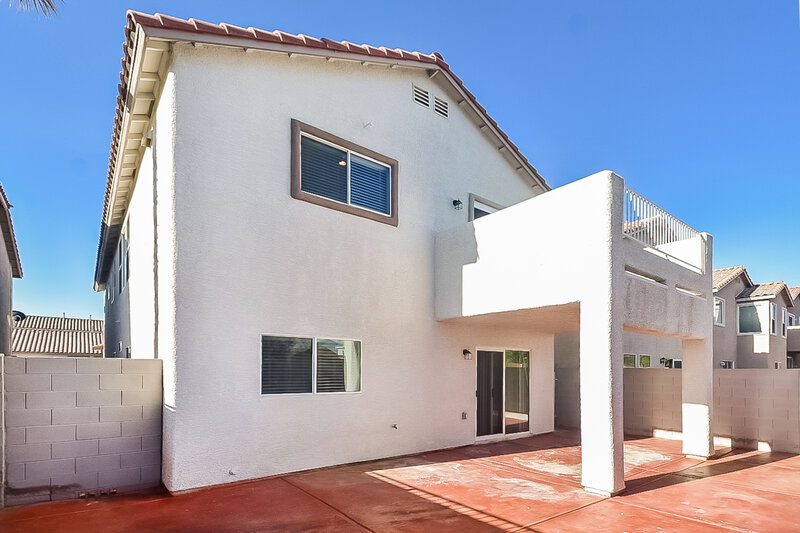 2,585/Mo, 196 Bella Milano Ave Las Vegas, NV 89183 Rear View