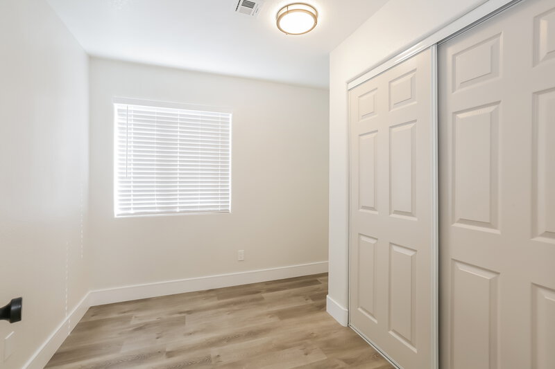 1,755/Mo, 5115 Souvenir Ln Las Vegas, NV 89118 Bedroom View