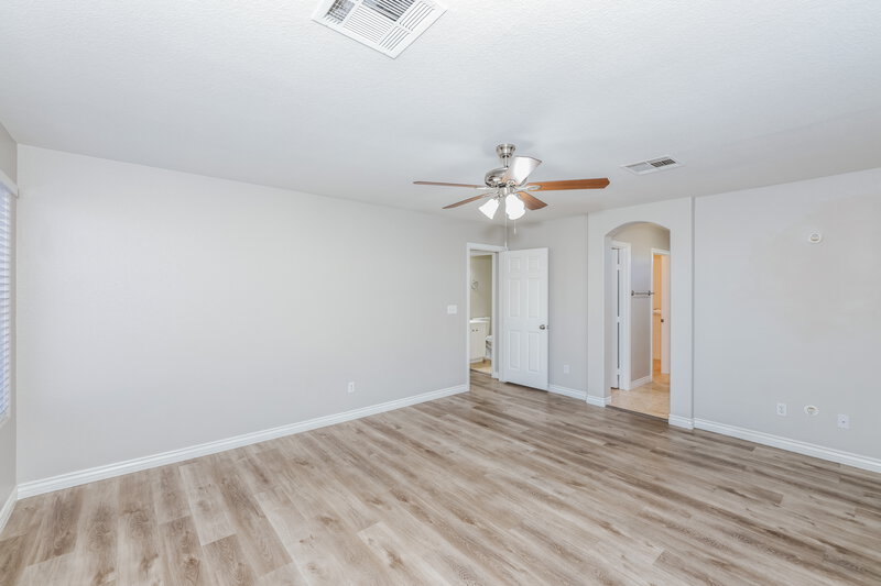 2,245/Mo, 10413 Gunpowder Falls St Las Vegas, NV 89183 Main Bedroom View 2