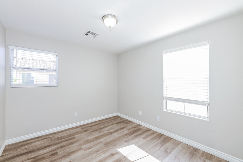 2,245/Mo, 10413 Gunpowder Falls St Las Vegas, NV 89183 Bedroom View