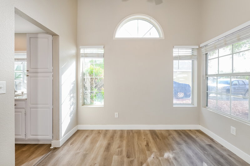 2,440/Mo, 2043 Angel Falls Dr Henderson, NV 89074 Dining Room View