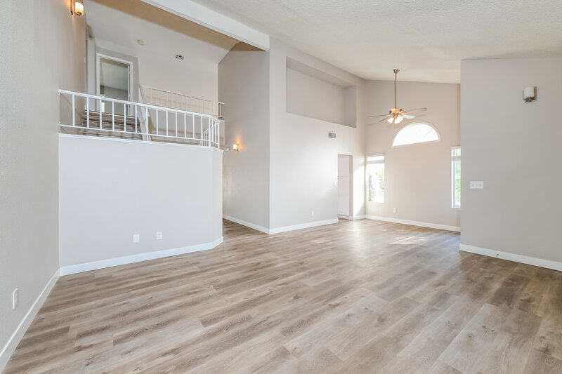 2,440/Mo, 2043 Angel Falls Dr Henderson, NV 89074 Family Room View 2