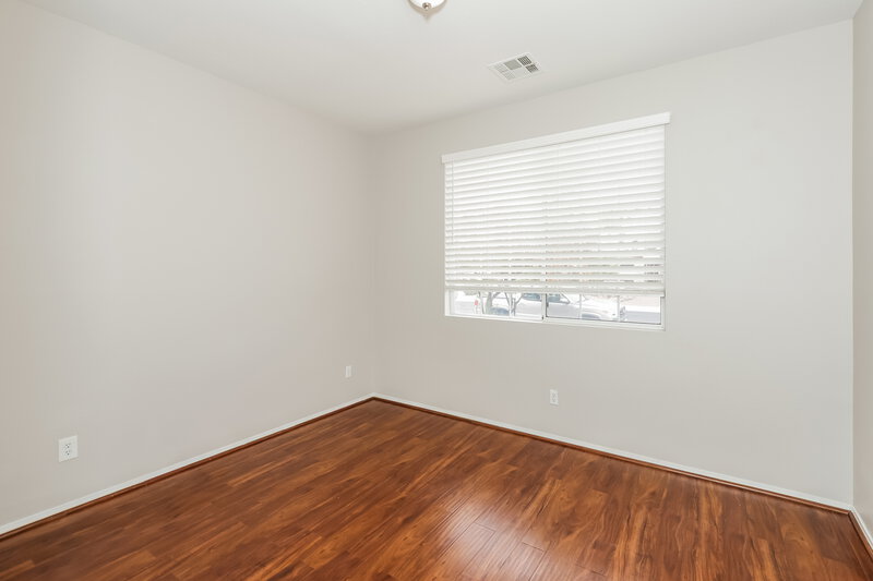 2,095/Mo, 71 Saint Johns Wood Ave Henderson, NV 89002 Bedroom View