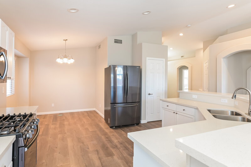 2,270/Mo, 330 Island Reef Ave Henderson, NV 89012 Kitchen View