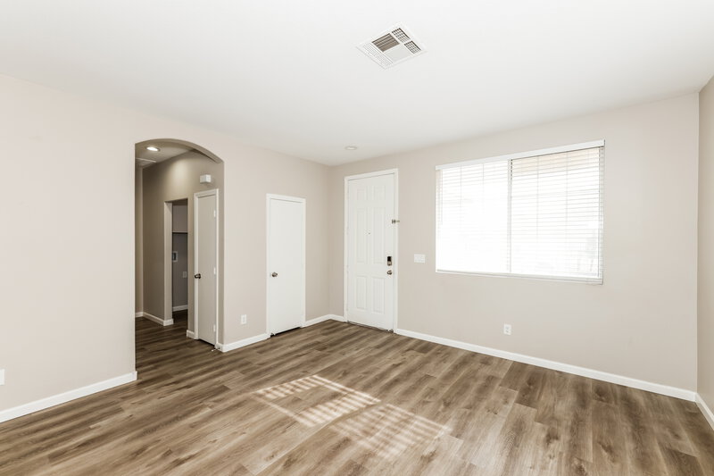 1,960/Mo, 9782 Vista Crest Ave Las Vegas, NV 89148 Living Room View 2