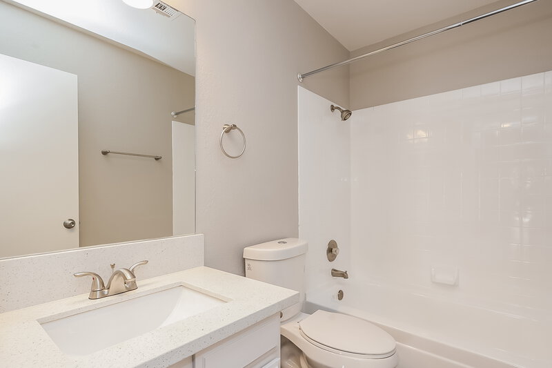 2,100/Mo, 1338 Operetta Way Las Vegas, NV 89119 Bathroom View