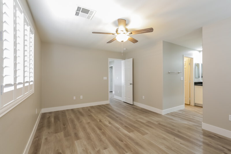 3,030/Mo, 9327 Pyrope Ct Las Vegas, NV 89148 Main Bedroom View 2