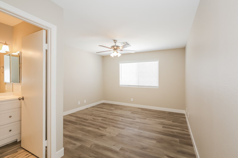 2,070/Mo, 5001 Chambliss Dr Las Vegas, NV 89130 Main Bedroom View