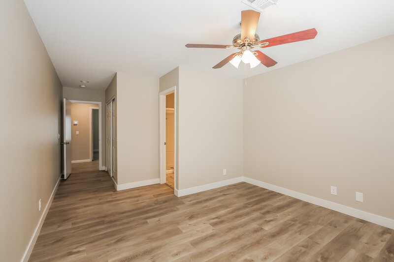 2,070/Mo, 5001 Chambliss Dr Las Vegas, NV 89130 Main Bedroom View 2