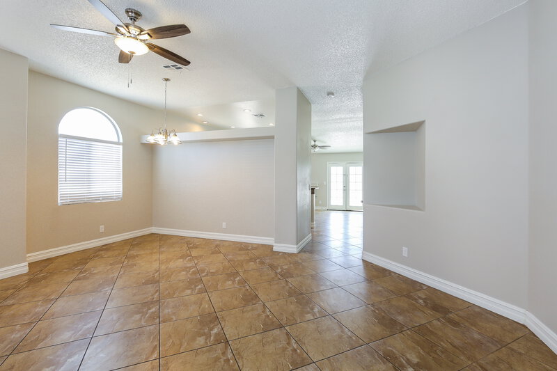 2,205/Mo, 3405 W Red Coach Ave North Las Vegas, NV 89031 Living Room View