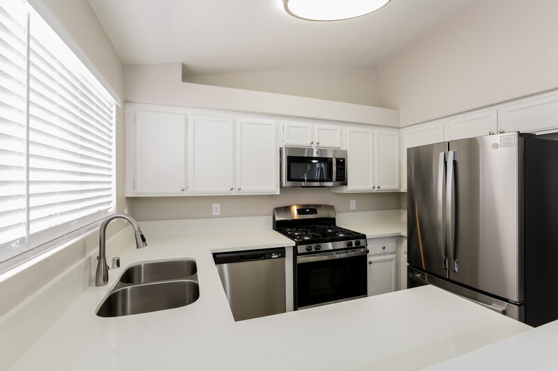 2,440/Mo, 8790 Wahine Ct Henderson, NV 89074 Kitchen View