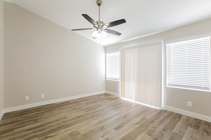 2,440/Mo, 8790 Wahine Ct Henderson, NV 89074 Main Bedroom View