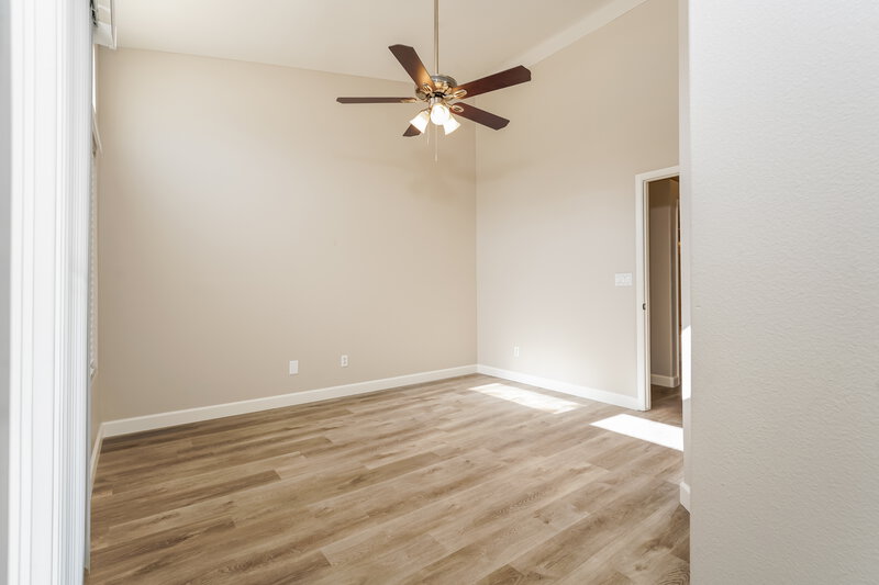 2,015/Mo, 3639 Covewick Dr North Las Vegas, NV 89032 Main Bedroom View 2