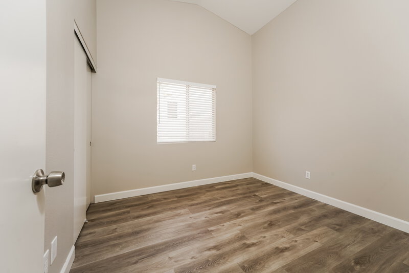 2,015/Mo, 3639 Covewick Dr North Las Vegas, NV 89032 Bedroom View 2