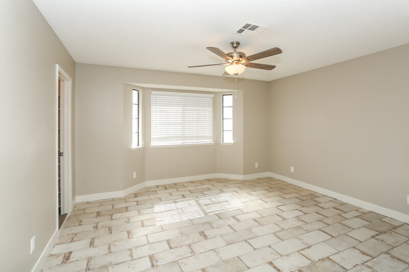 2,020/Mo, 5221 Shady Grove Ln Las Vegas, NV 89130 Main Bedroom View 2