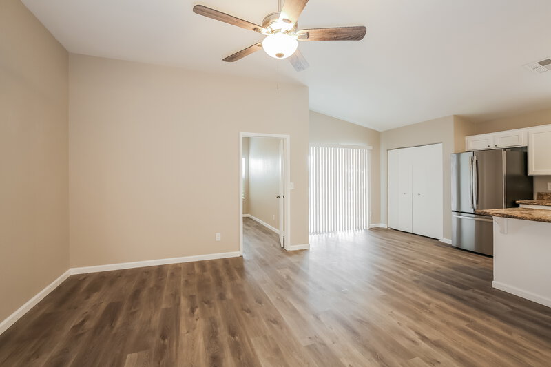 2,200/Mo, 5404 Fountain Palm St Las Vegas, NV 89130 Living Room View