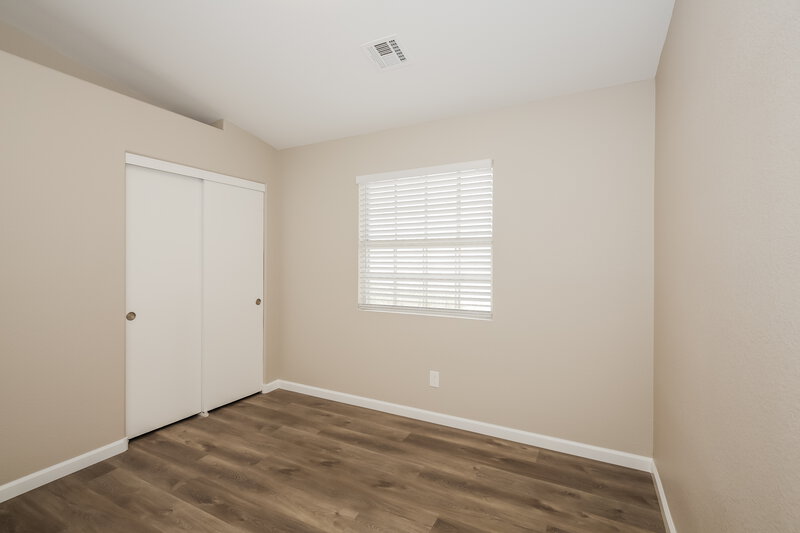 2,200/Mo, 5404 Fountain Palm St Las Vegas, NV 89130 Bedroom View